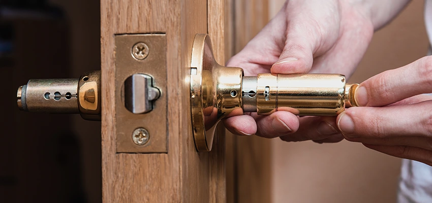 24 Hours Locksmith in Lake Los Angeles, CA