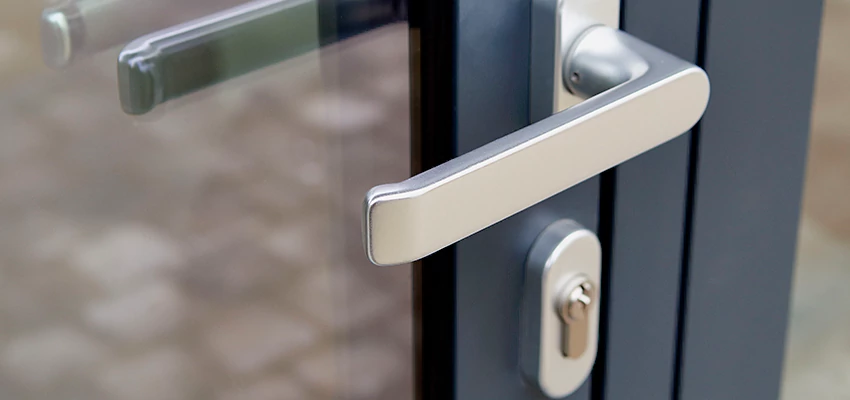 Broken Door Lock Cylinder Repair in Lake Los Angeles, California